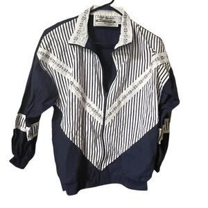 Vintage San Francisco Sport size S zip front 80’s windbreaker . Oversized relaxe